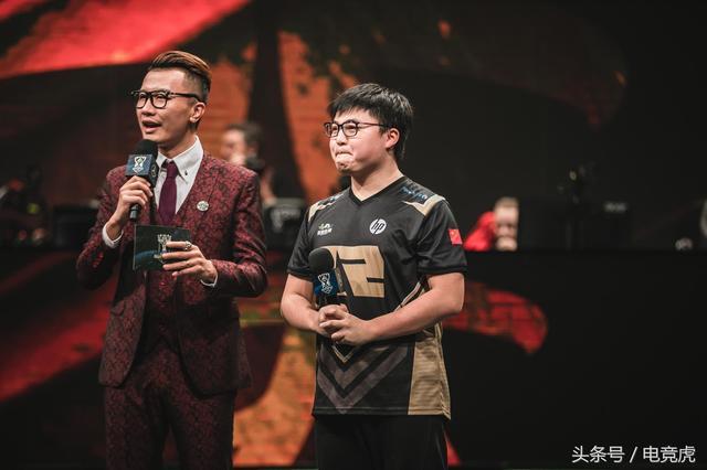 FPX碾压SHR,Uzi开启传奇时刻强强对话淘汰赛,锁定晋级资格 FPX碾压SHR,Uzi开启传奇时刻强强对话淘汰赛,锁定晋级资格